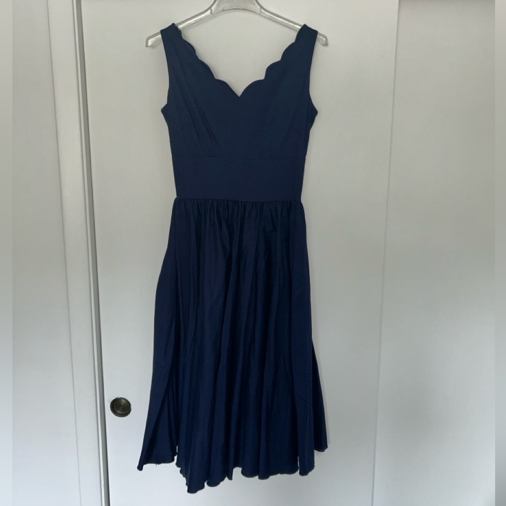Elegant Navy Blue Scalloped V-neck Dress
